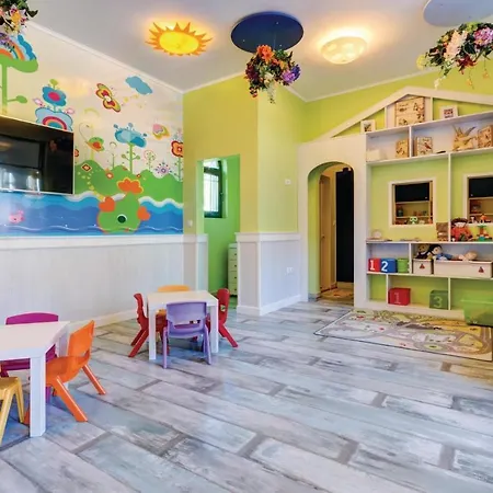 아파트 Three-bedroom In *